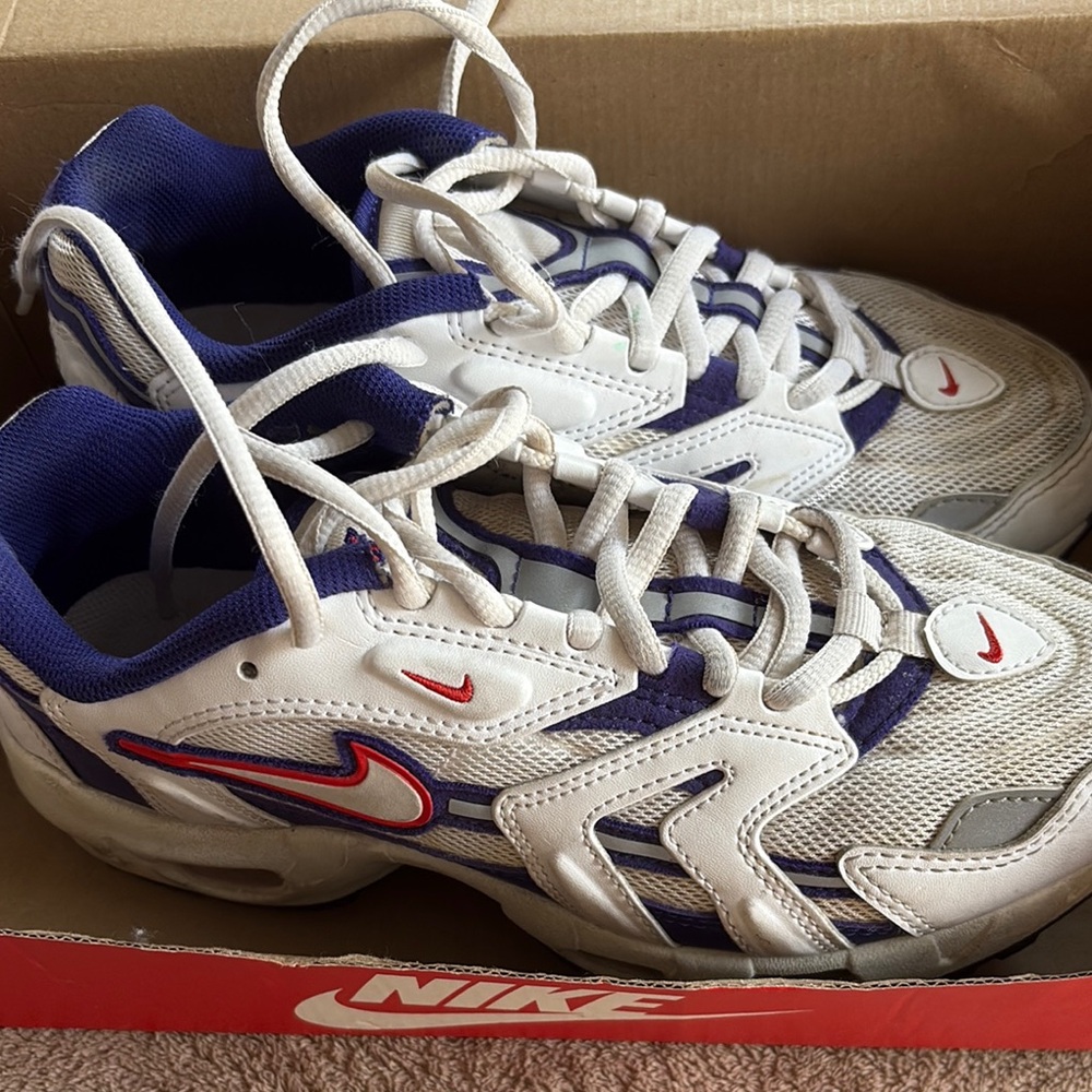 Nike White and Blue Sneakers